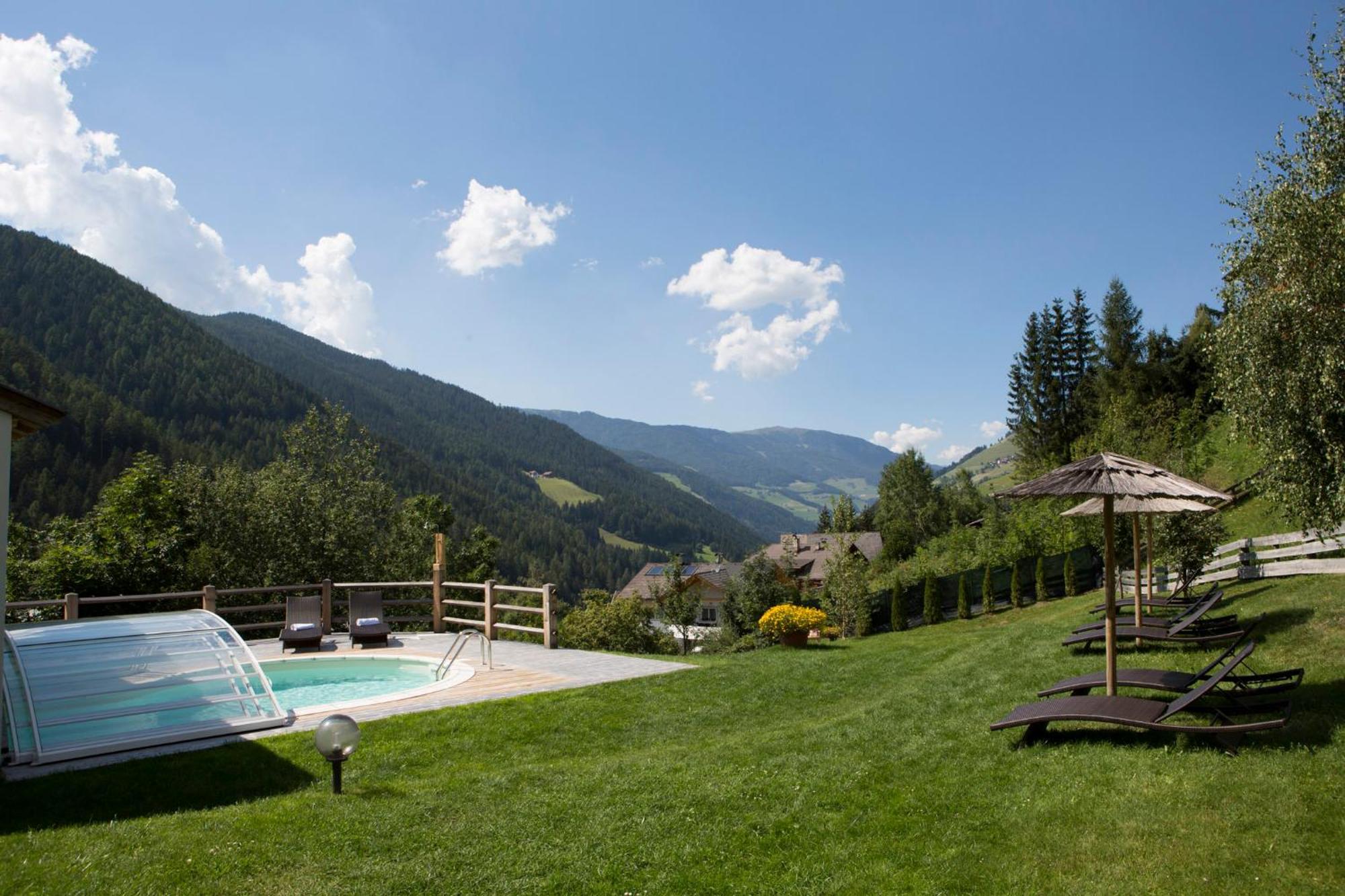 Villa Ortensia San Vigilio Di Marebbe Kültér fotó